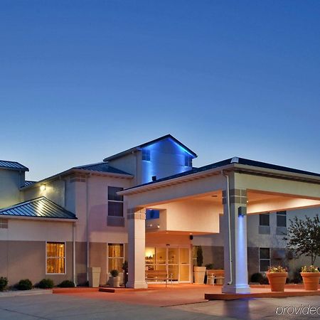 Comfort Inn & Suites Junction City - Near Fort Riley Exterior photo